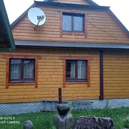 Садиба Брусний Mykulychyn Eksteriør billede