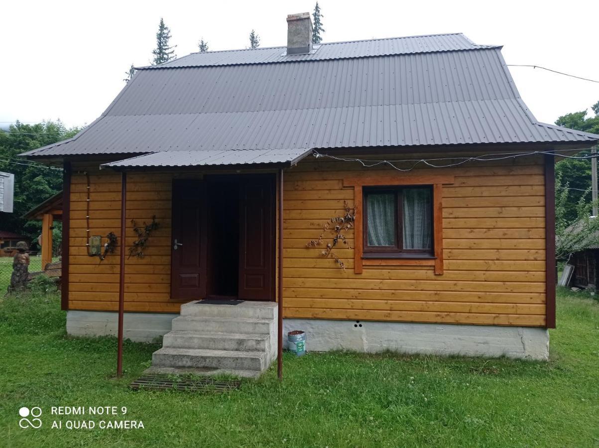 Садиба Брусний Mykulychyn Eksteriør billede