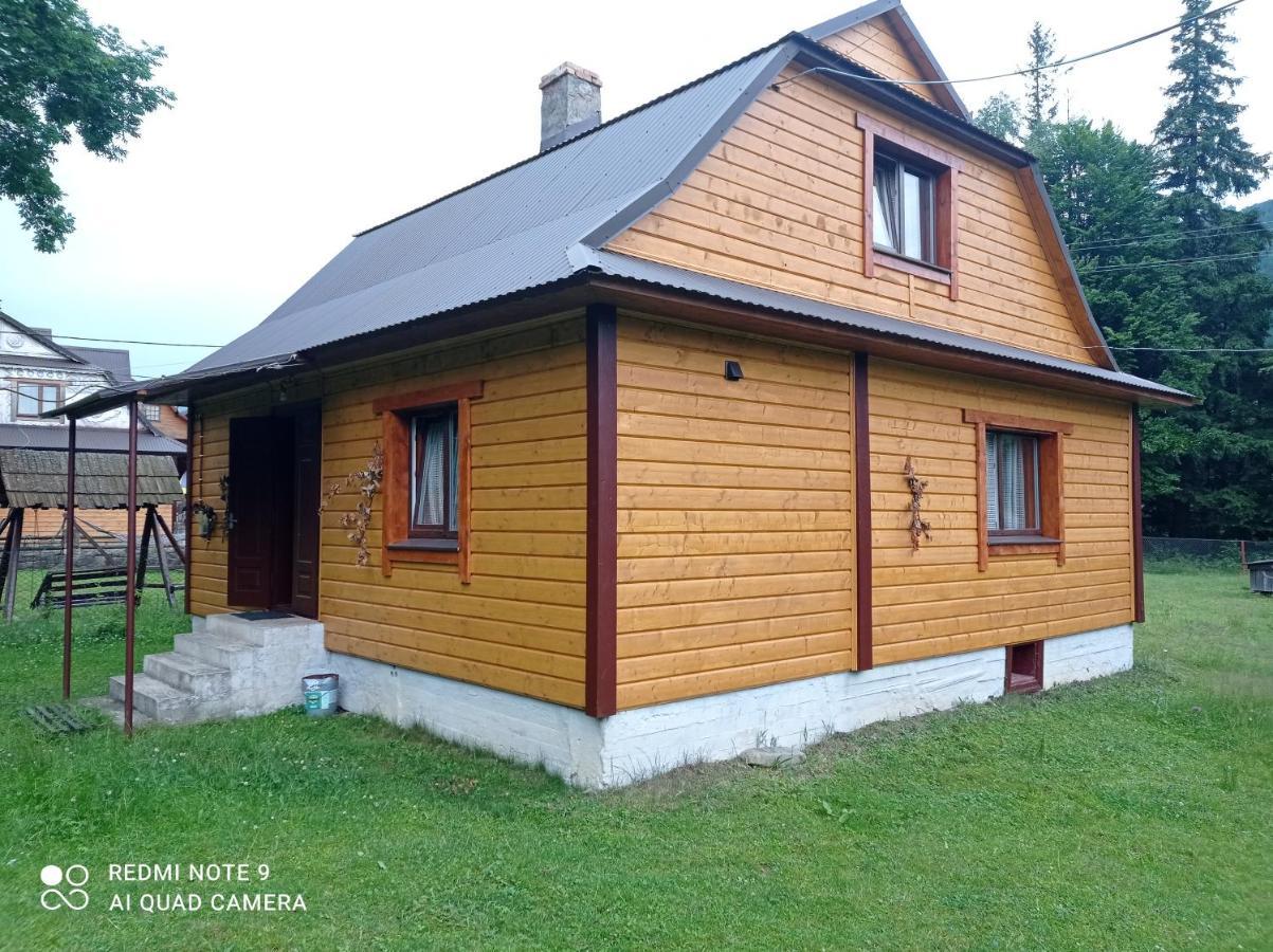 Садиба Брусний Mykulychyn Eksteriør billede